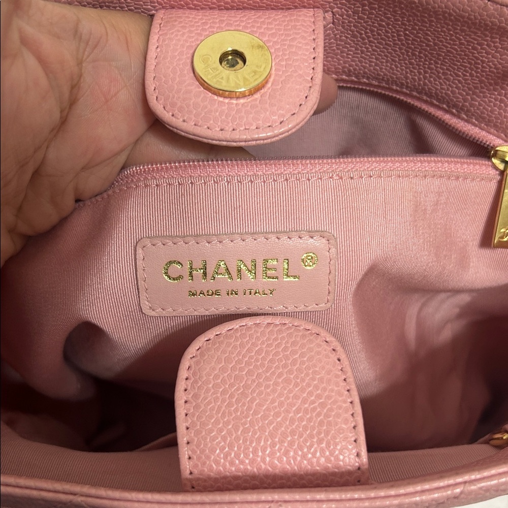 Chanel Pink Quilted Shoulder Bag - Picture 14 of 16